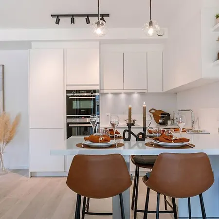 2-br With Terrace & Bbq & Parking