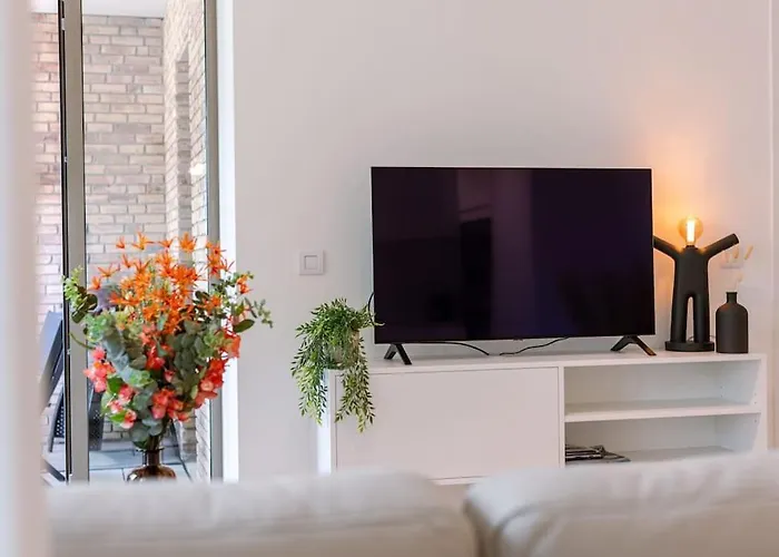 2-br With Terrace & Bbq & Parking *